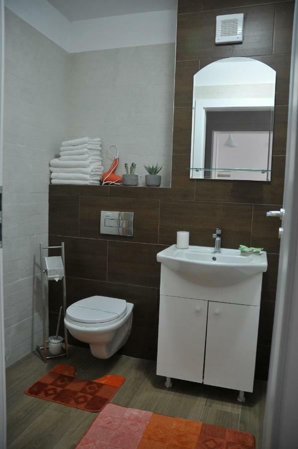 Ana Cristina Apartament سيفِسوارا المظهر الخارجي الصورة